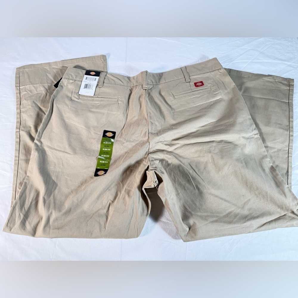 Dickies NWT Women's Flex Slim Fit Twill Pants in Tan 24 regular